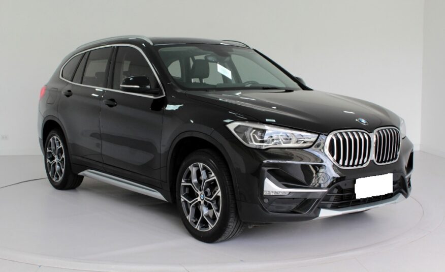 BMW X1 2.0 TURBO XDRIVE 20I X – LINE 4P AUTOMÁTICO 8M – 2020 – PRETO