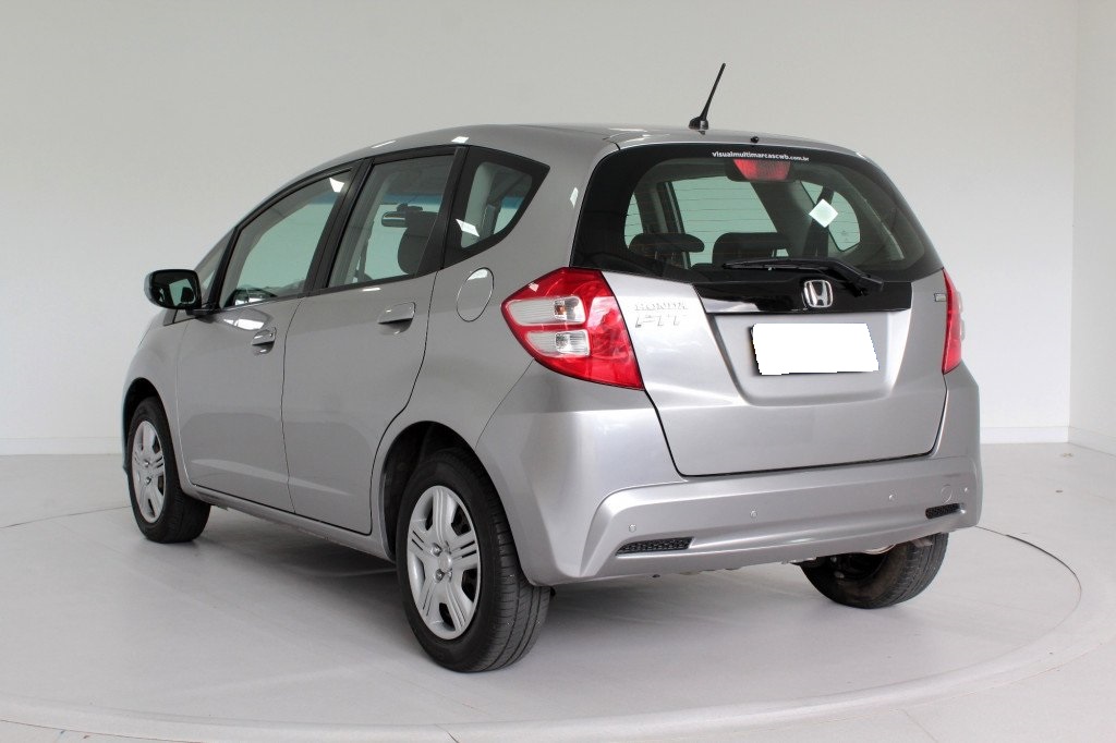 HONDA FIT 1.4 DX FLEX 4P MANUAL – 2013 – CINZA
