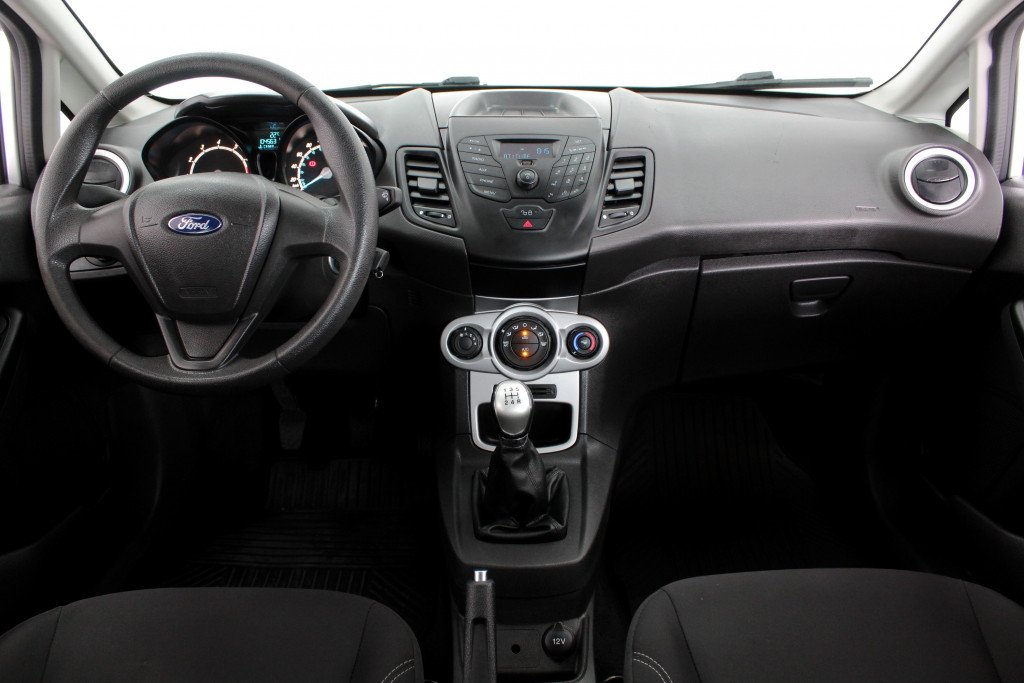 FORD NEW FIESTA 1.6 SE FLEX 4P MANUAL – 2017 – PRATA