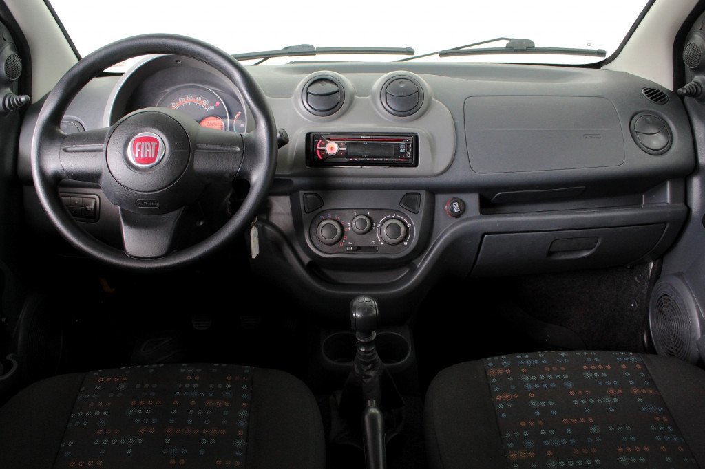 FIAT UNO 1.0 VIVACE FLEX 4P MANUAL – 2014 – BRANCO