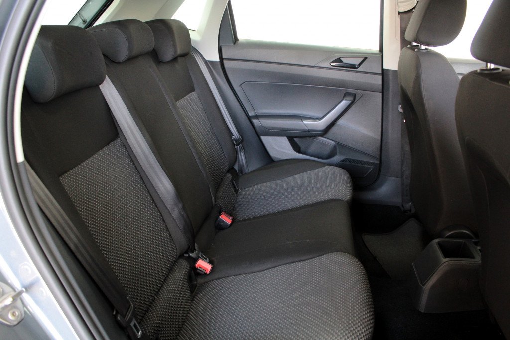 VOLKSWAGEN POLO 1.0 FLEX 4P MANUAL – 2020 – CINZA