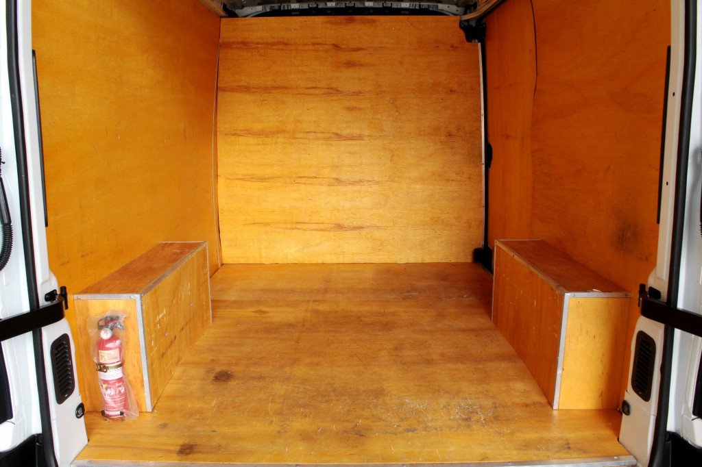 RENAULT MASTER 2.3 TURBO DIESEL FURGÃO 3P MANUAL 6M – 2020 – BRANCO