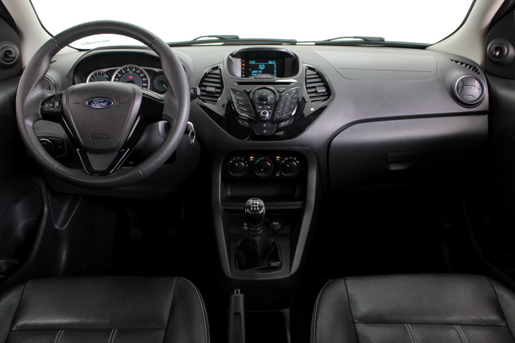 FORD KA 1.5 SE FLEX 4P MANUAL – 2015 – PRETO