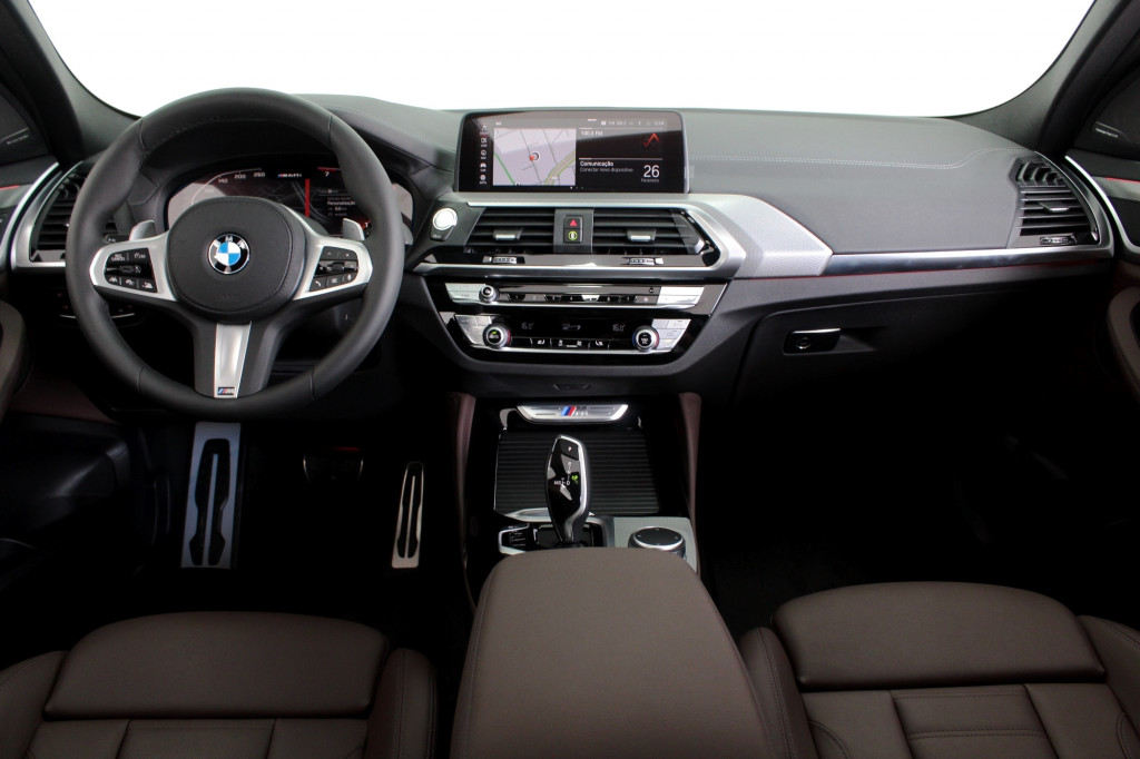 BMW X4 3.0 M40I TWINPOWER AWD 4P AUTOMÁTICO 8M – 2021 – BRANCO (**UNIDADE DISPONÍVEL A PRONTA ENTREGA**)